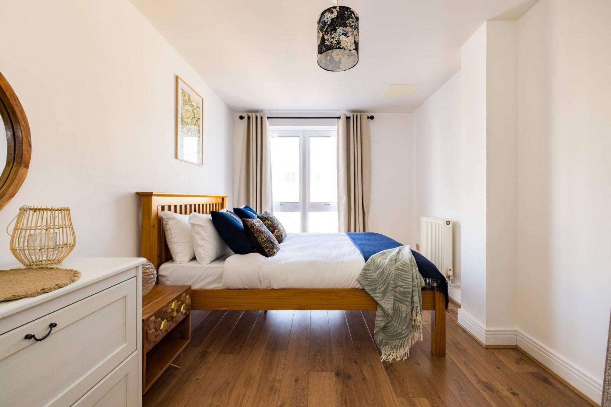 Wild Roses Service Apartments - East India Λονδίνο Εξωτερικό φωτογραφία